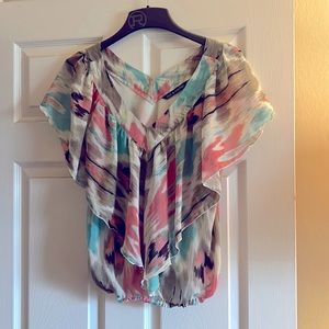 Abstract Short Sleeve Blouse